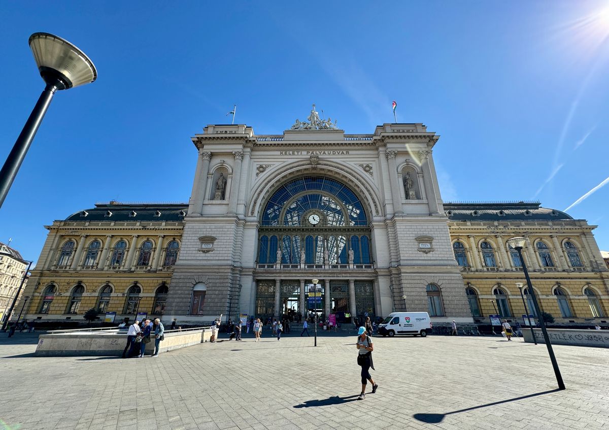 20250922_keleti_MK_MW_bulvar_001