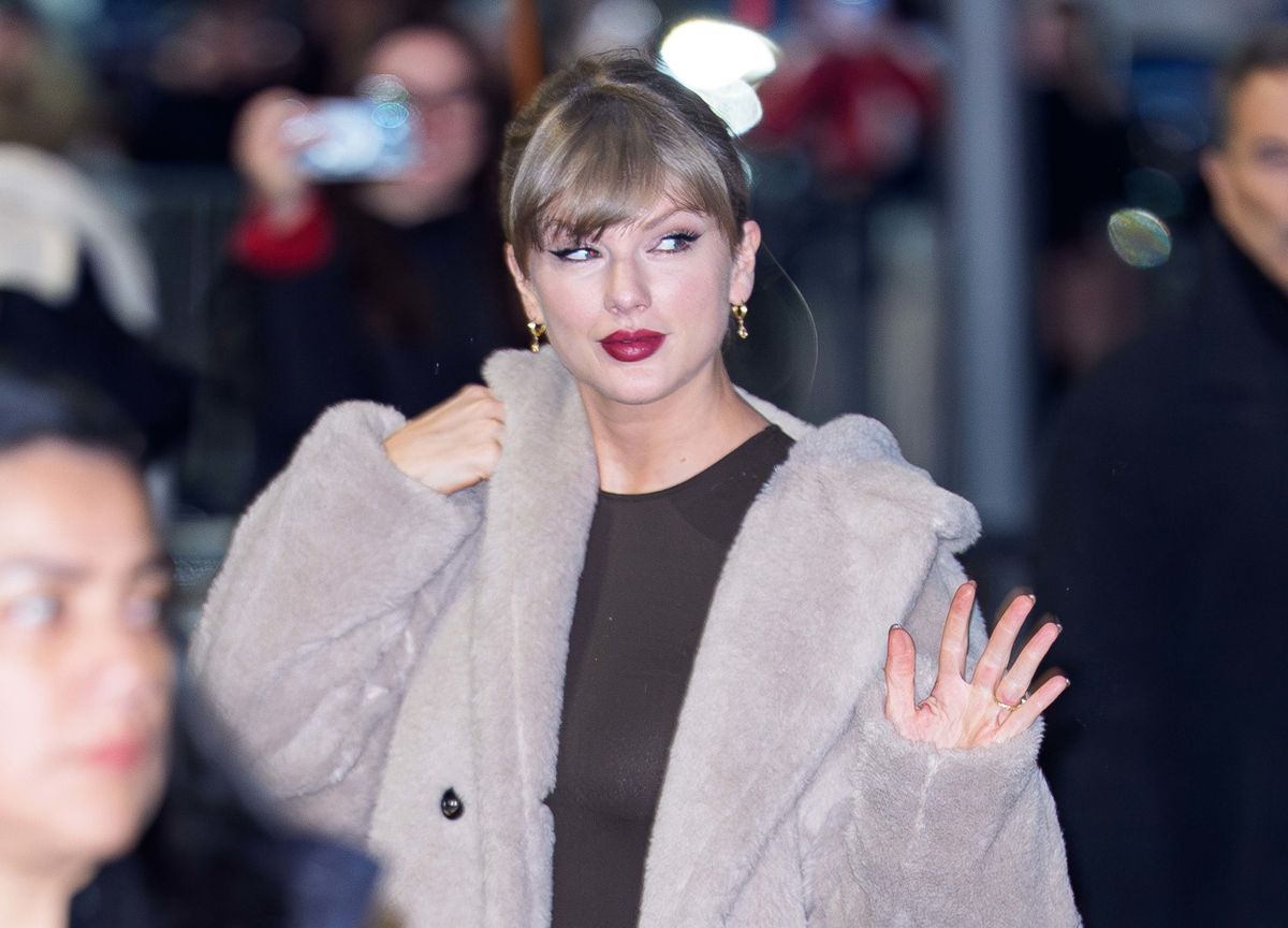 A 8 éves kislány papírrepülője még Taylor Swifthez is eljutott