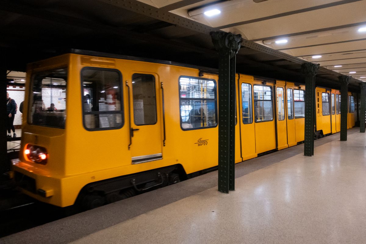 Rövidített útvonalon jár az M1-es metró a hétvégén. 