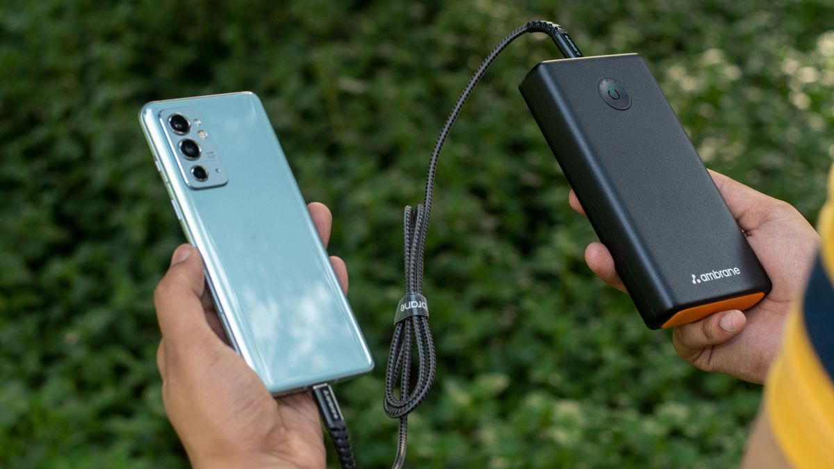 Több mint 429 ezer veszélyes powerbank lehet még használatban