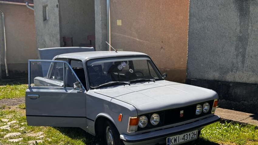 Kanyargós erdei utak, nosztalgikus benzingőz és dübörgő motorok: a hétvégén valóságos időutazás vette kezdetét a Bükk szívében. Bükkszentkereszten gyűltek össze a hazai és külföldi veteránautósok legelszántabb képviselői, hogy megmutassák, a retró Trabantok és Wartburgok felett egyszerűen nem fog az idő. Hajmeresztő ügyességi versenyek, űrutazás és hamisítatlan nemzetközi retró hangulat várta a látogatókat a XVI. Nemzetközi EMTC találkozón.