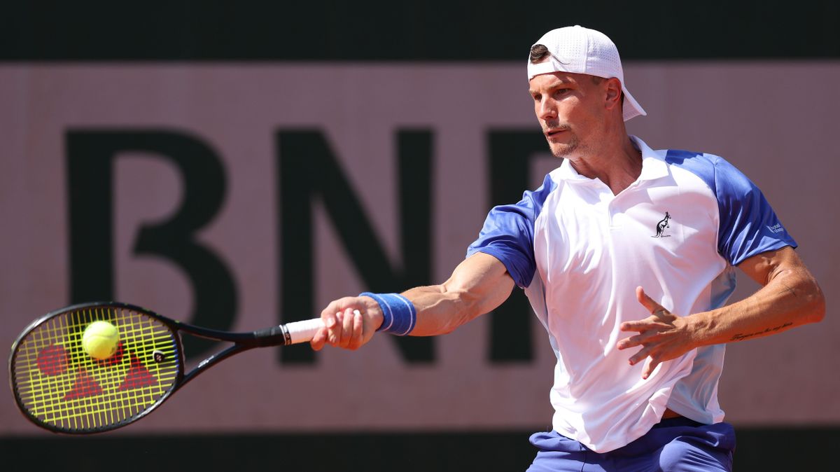 Fucsovics Márton felesége Ibizán nyaral