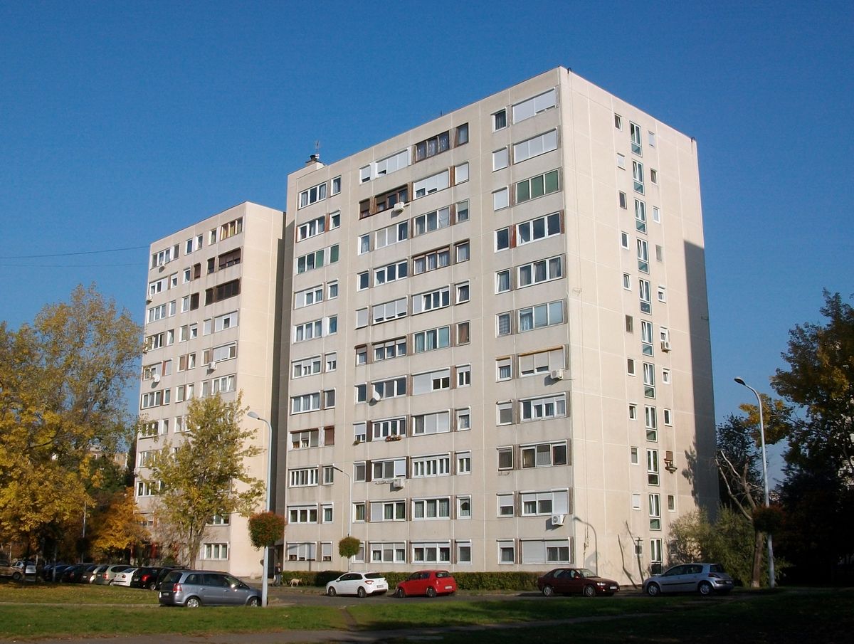 budapesti lakótelep panel Újpest