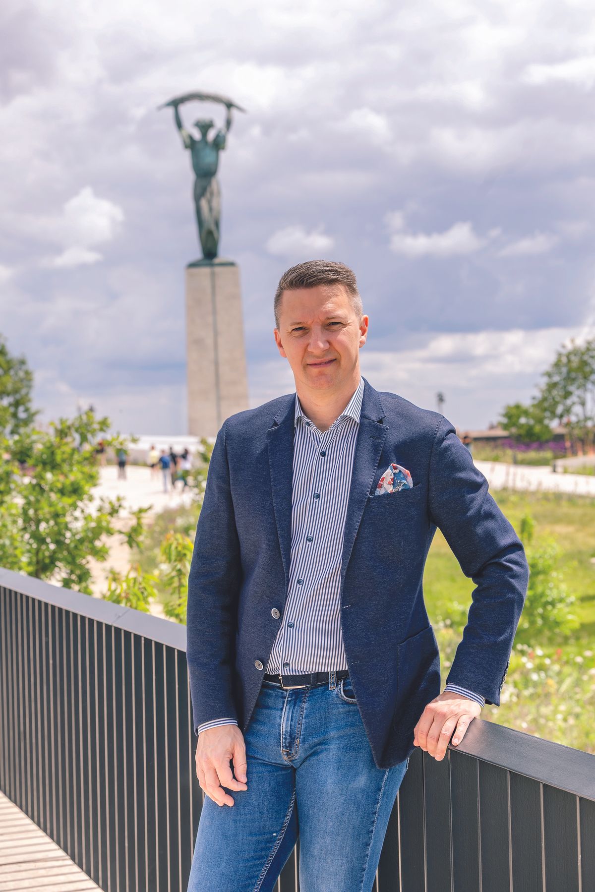 Hot feltöltés
Gájer Bálint: Kisfia is elfogadta az új párját