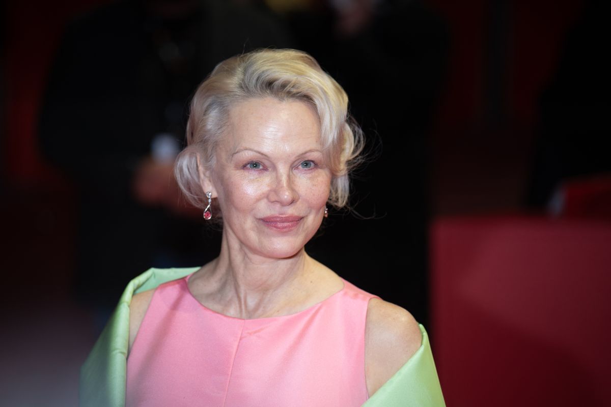 GERMANY-76TH-BERLIN-INTERNATIONAL-FILM-FESTIVAL-RED-CARPET Pamela Anderson.